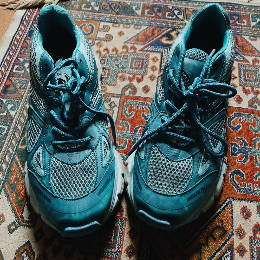 Axel Arigato Blue Marathon Dip-Dye Sneakers - Picture 5 of 10